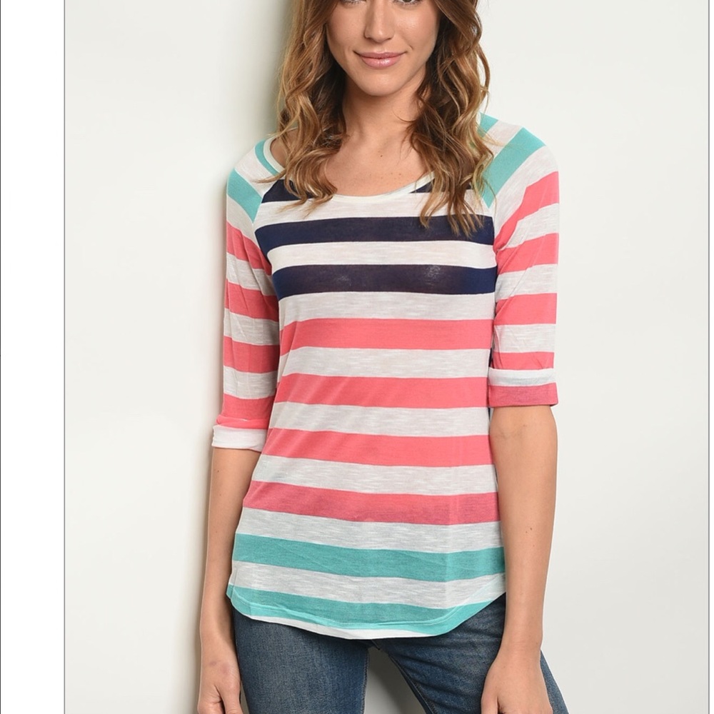 Timing 🦋striped top🦋